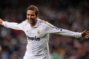 恩多耶-布鲁阿尔展现顶尖耐力与速度，恩多尔盖布神