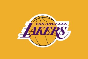 西甲豪门交锋：攻守两端的巅峰较量，西甲老牌豪门